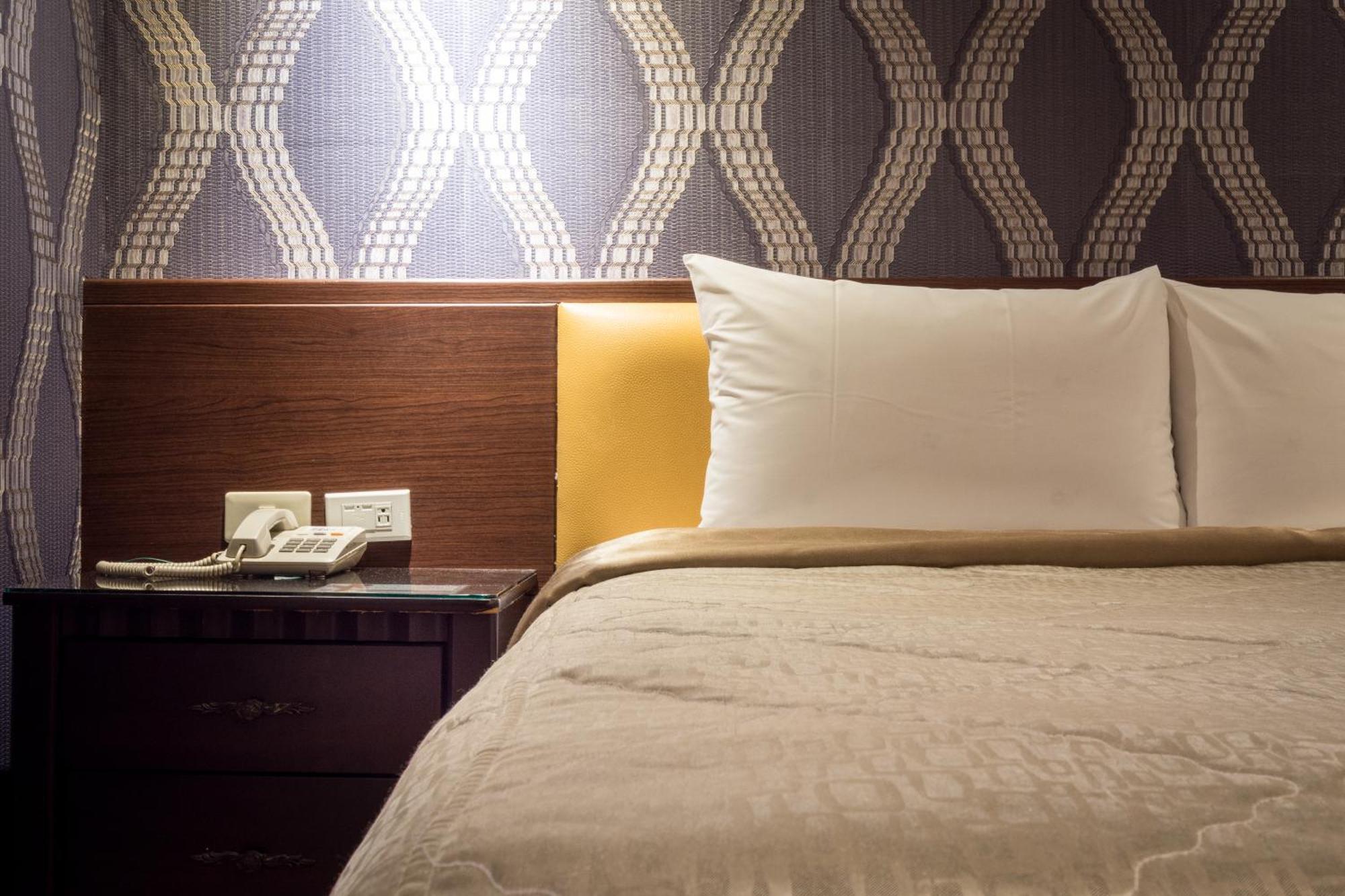 Golden Home Hotel Тайпей Екстериор снимка