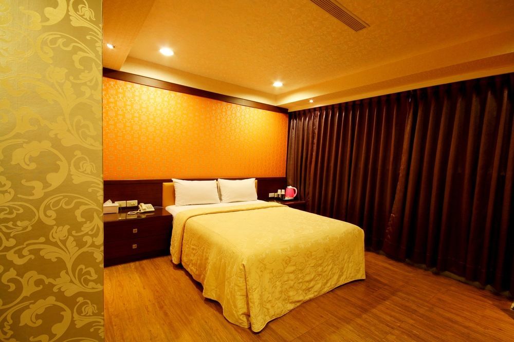 Golden Home Hotel Тайпей Екстериор снимка